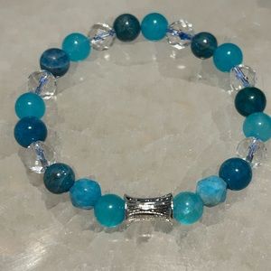 Handcrafted faceted quartz crystal blue apatite/faceted blue apatite chalcedony